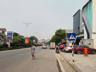 Bán gấp lô góc đất 2 mặt tiền Liên Bảo, Vĩnh Yên DT90m MT6m Full Thổ Cư sẵn sổ giá 2,38 tỷ 0988296228