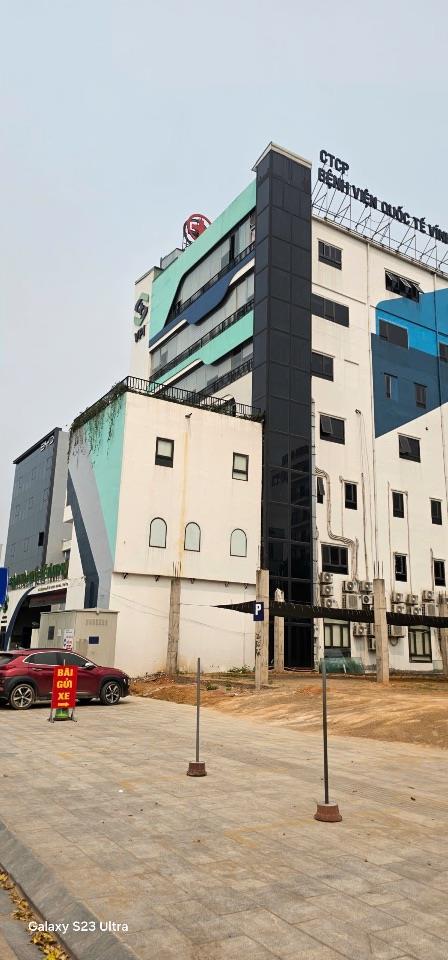 Bán gấp lô góc đất 2 mặt tiền Liên Bảo, Vĩnh Yên DT90m MT6m Full Thổ Cư sẵn sổ giá 2,38 tỷ 0988296228