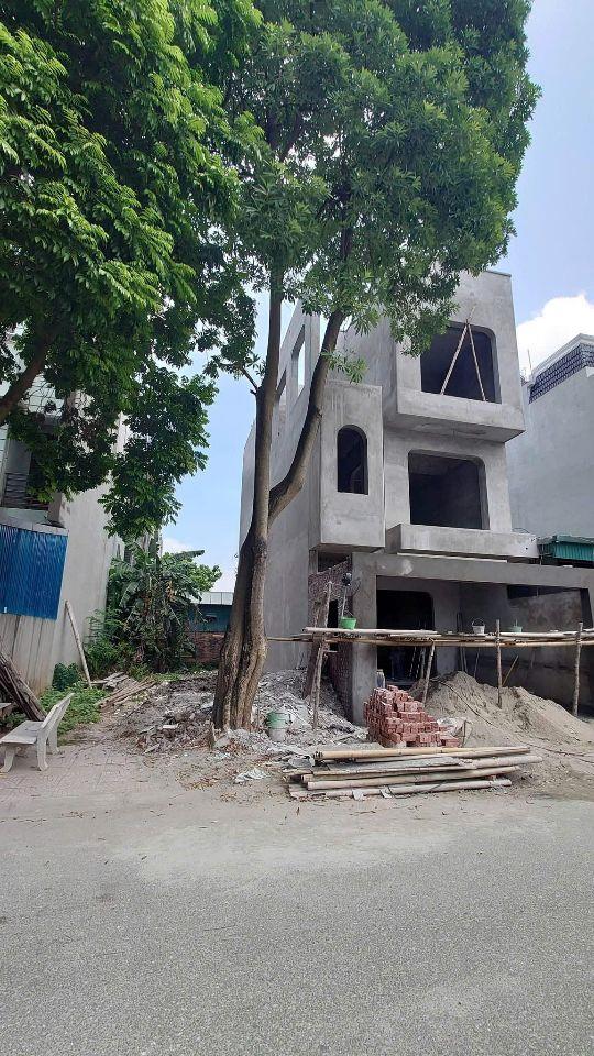 Tôi cần bán nhanh lô đất tại KDC Làng Cả, Hội Hợp DT 119m2, MT 8m nở hậu đẹp sẵn sổ giá chỉ 3,4 tỷ 0988296228