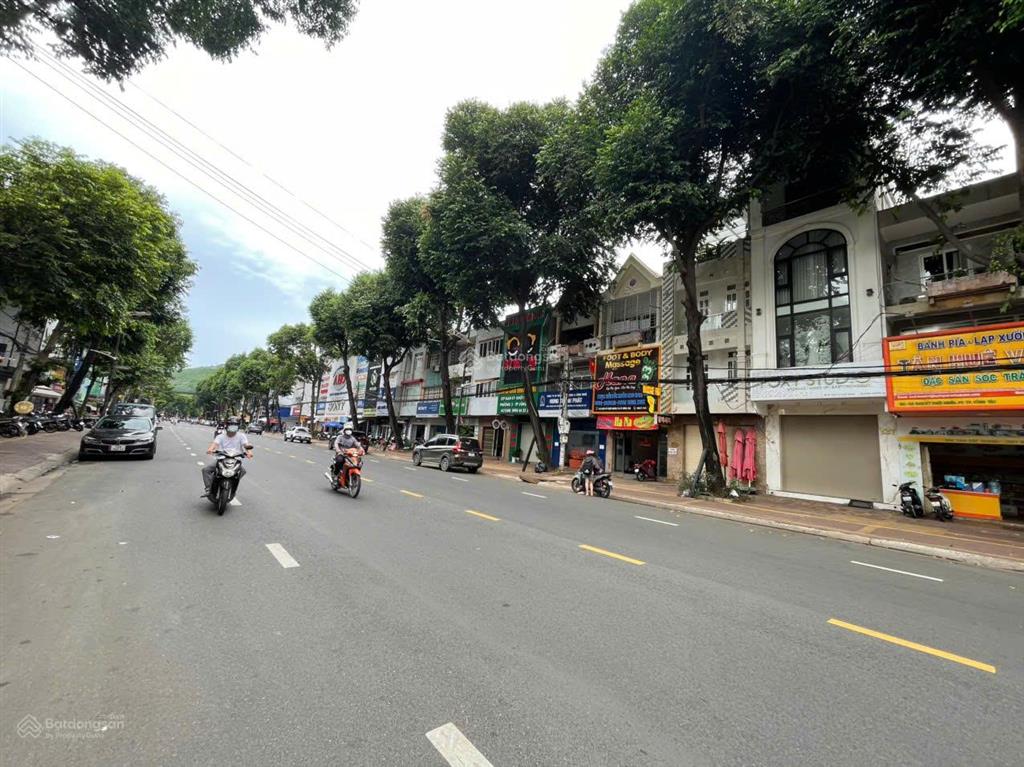 Bán mặt tiền nam kỳ khởi nghĩa (dt 193m2) + vị trí kd đắc địa + đang cho thuê dòng tiền + giá tốt