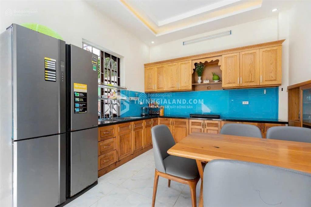 Cần bán biệt thự 327m2, gần biển bãi sau, khu lạc long quân, phường 2, vũng tàu, giá 28 tỷ