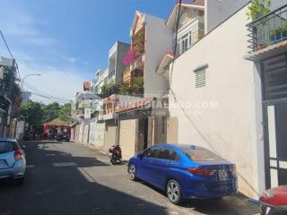 Bán nhà kha vạn cân, phường 7 ( dt 76m2) + nhà cấp 4 + đường rộng 8m hai ô tô né nhau + giá tốt