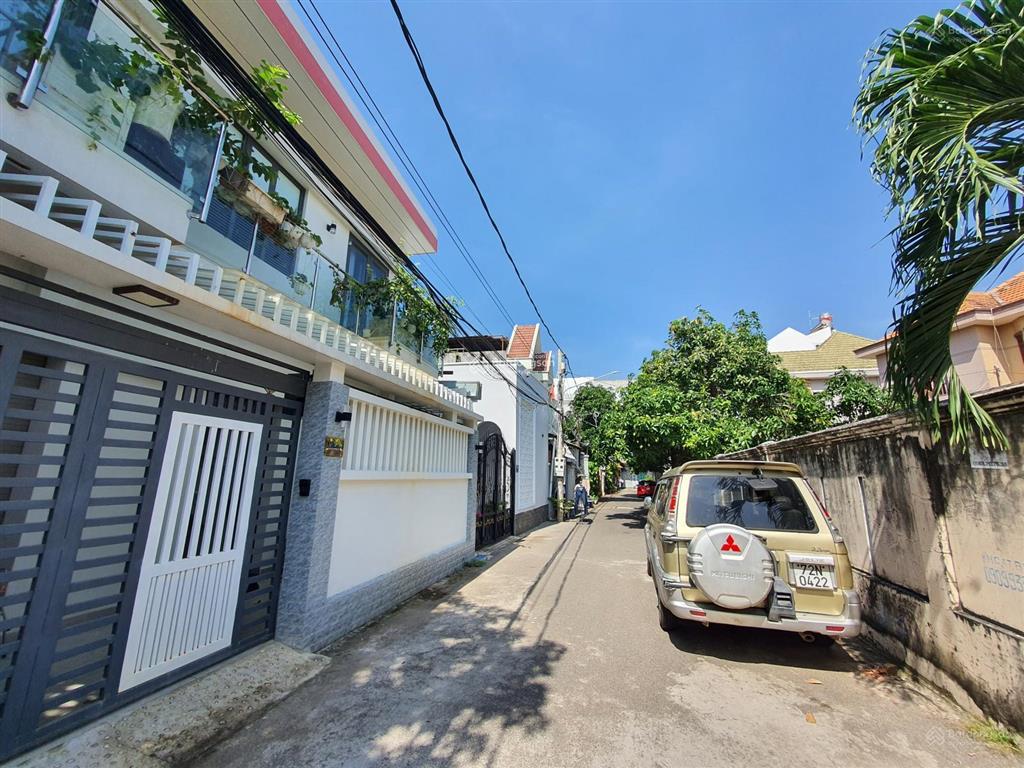 Bán biệt thự 1tr1l mới đẹp đường võ thị sáu, phường 2  ( s= 144m2)  hoàn công  gần bãi sau