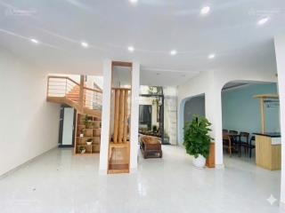 Bán biệt thự 1tr1l mới đẹp đường võ thị sáu, phường 2  ( s= 144m2)  hoàn công  gần bãi sau