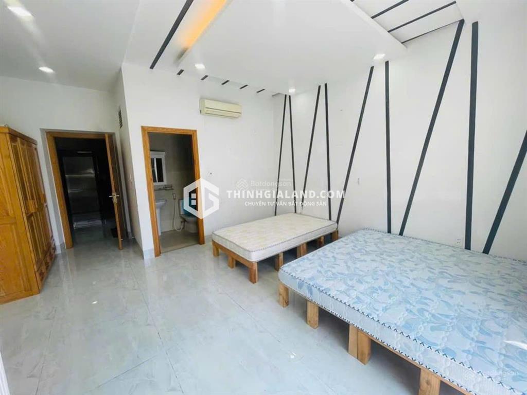 Bán nhà phan chu trinh gần biển , p.2 + ( dt 100m2) + nhà 1tr3l hoàn công + giá chỉ 12 tỷ còn tl