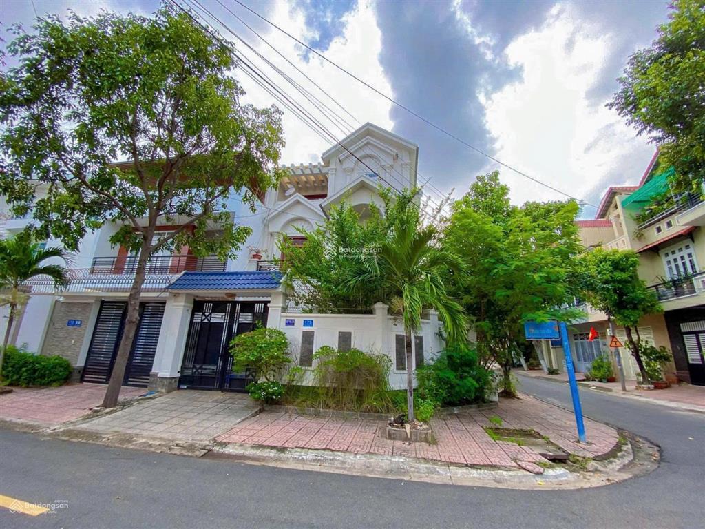 Bán biệt thự căn góc 2 mặt tiền khu biệt thự đại an, p9 + (dt 181.4m2) + nhà 1t + 2l + giá cực tốt