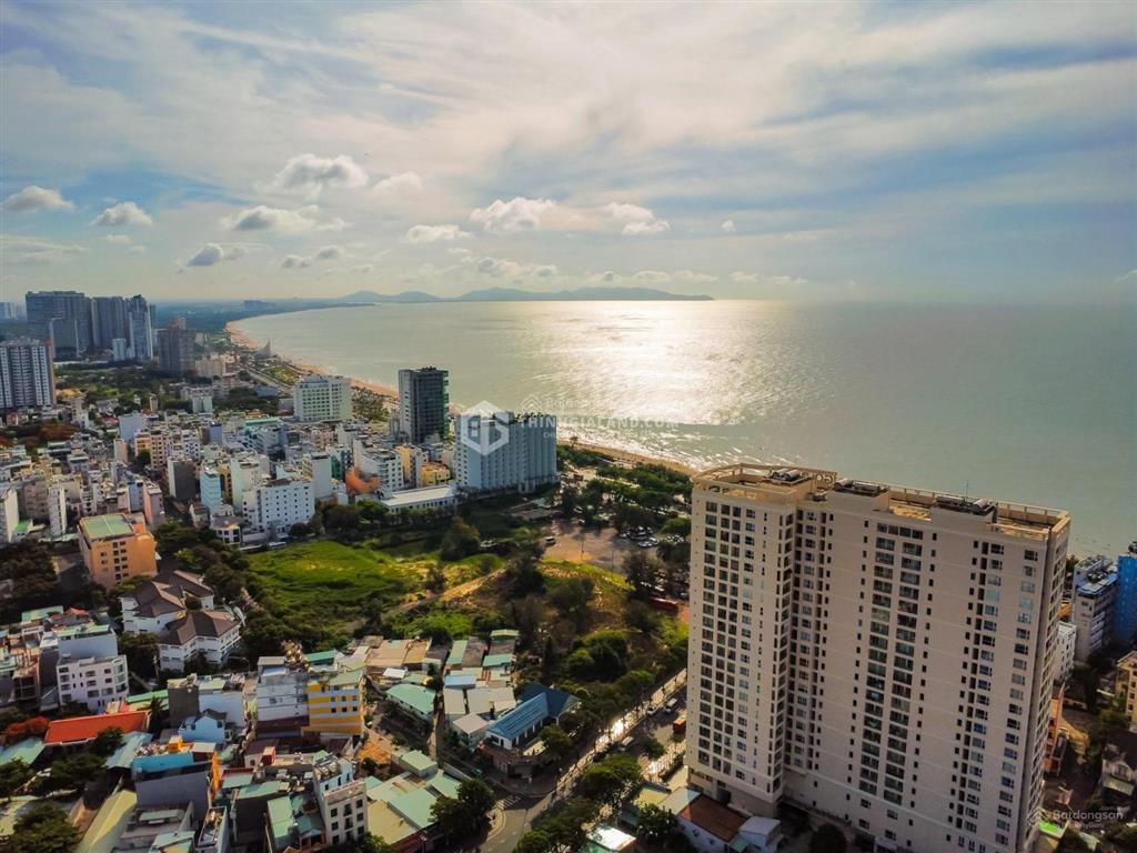 Bán mặt tiền vị trí vàng hoàng hoa thám, p. vũng tàu + ngang 8m + sát biển thùy vân