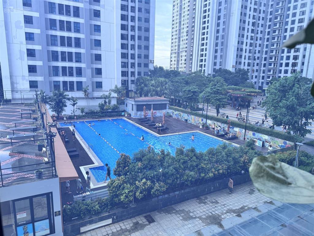 Siêu phẩm căn góc 3 mặt thoáng  160m2  goldmark city 136 hồ tùng mậu