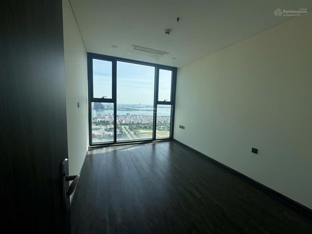Giá đầu tư! 140tr/m  căn 105m2 toà han jardin n01t7  khu ngoại giao đoàn  view hồ tây