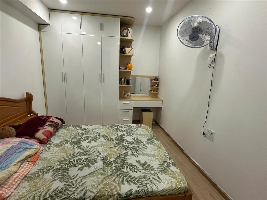 Ctl 2 phòng ngủ cần bán dt77m2 giá 3.8 tỷ