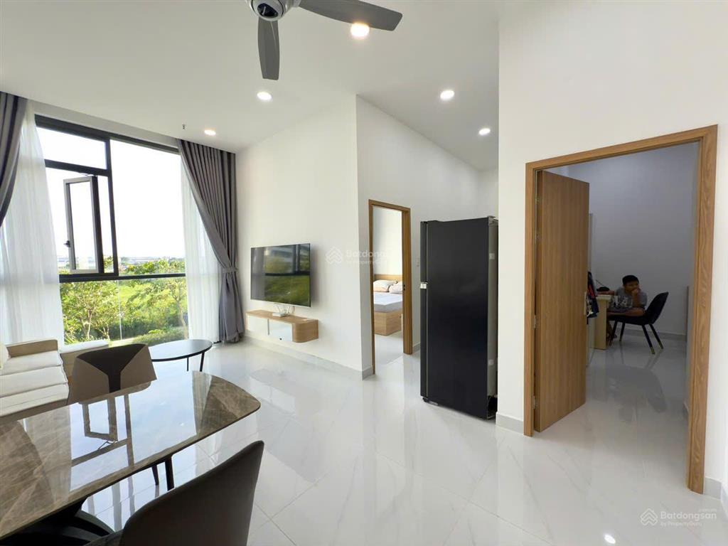 Bán căn hộ sổ hồng nội thất đẹp ctl dt 61m² giá 3,4 tỷ