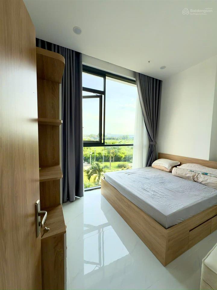 Bán căn hộ sổ hồng nội thất đẹp ctl dt 61m² giá 3,4 tỷ