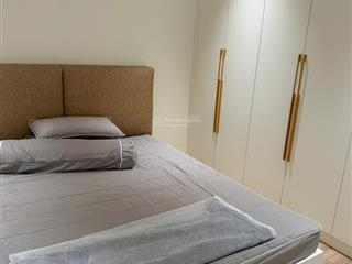 Nhà tốt, giá rẻ 61m2 sổ hồng, giá 3,55 tỷ, nội thất đẹp