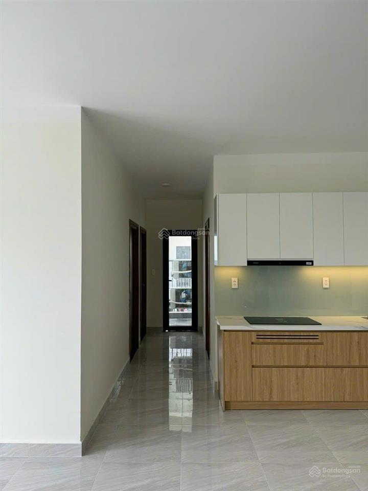 Cần cho thuê stown 3 phòng ngủ, dt 88m2, giá 10tr