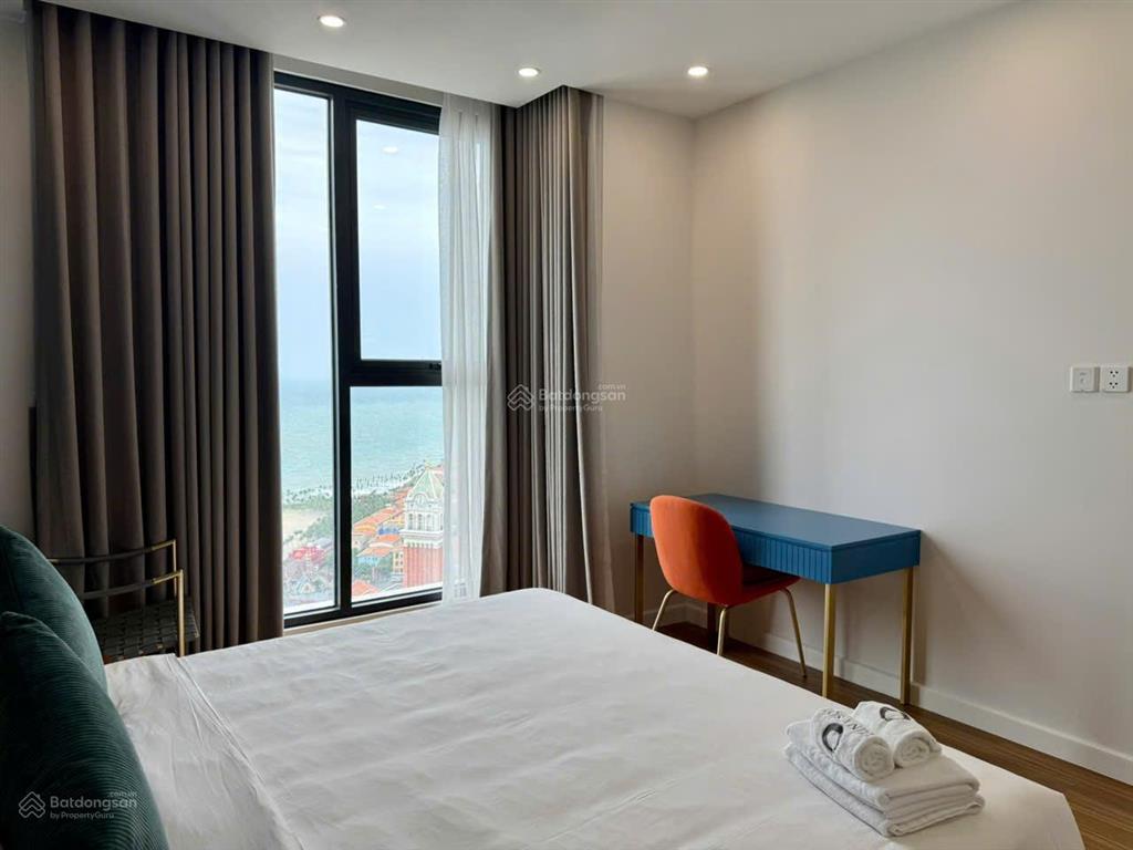 Cắt lỗ sâu căn hộ 1pn view biển tầng 18 tòa sky, đã vào full nội thất đang vận hành