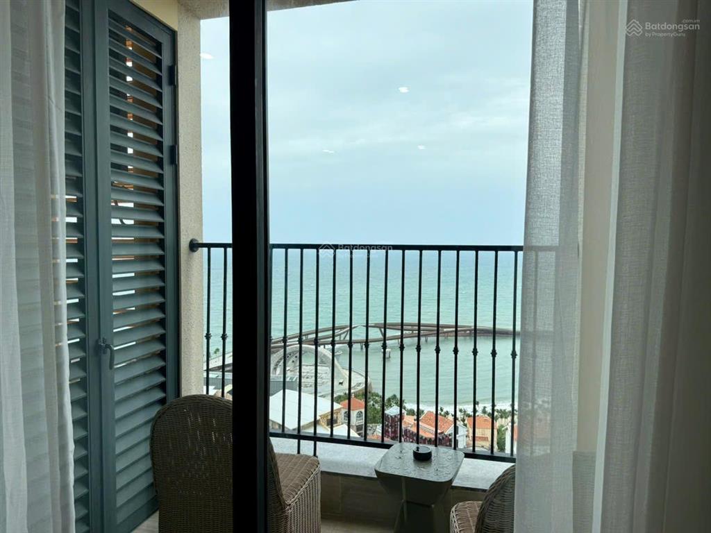 Cắt lỗ sâu căn hộ 1pn view biển tầng 18 tòa sky, đã vào full nội thất đang vận hành