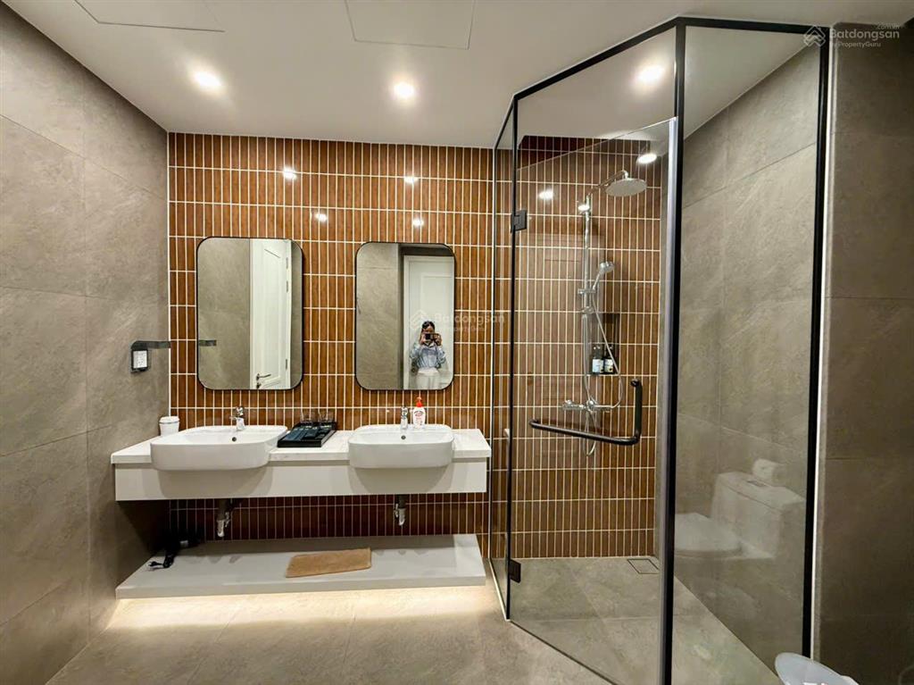 Cắt lỗ sâu căn hộ 1pn view biển tầng 18 tòa sky, đã vào full nội thất đang vận hành