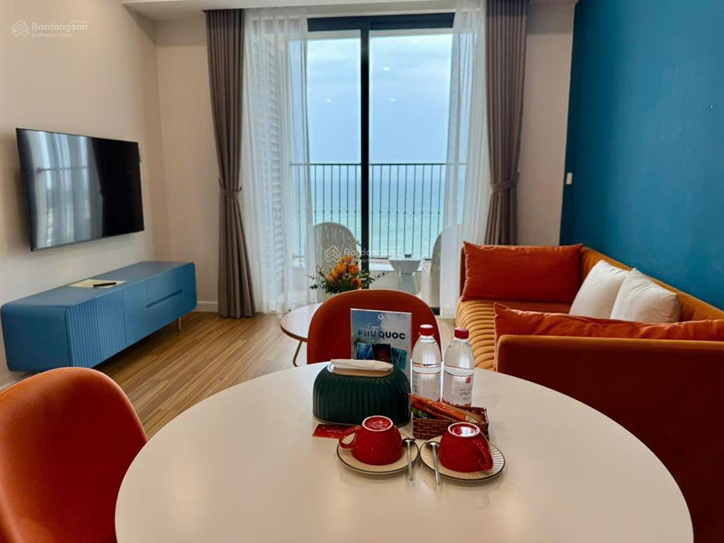 Cắt lỗ sâu căn hộ 1pn view biển tầng 18 tòa sky, đã vào full nội thất đang vận hành