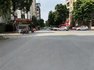 Khu đô thị văn khê  hà đông 50m  7 tầng  thang máy chủ cần bán gấp, giá nào cũng b