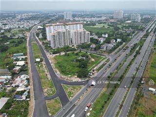 Hiếm có! bán đất 100m2 ngay kdc happy city ngã tư nguyễn văn linh & quốc lộ 50  song hành