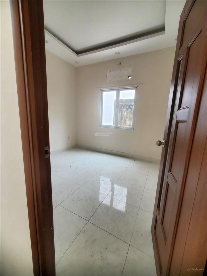 Cho thuê nhà nguyên căn bạch đằng trệt 2 lầu 4pn 4wc hxh