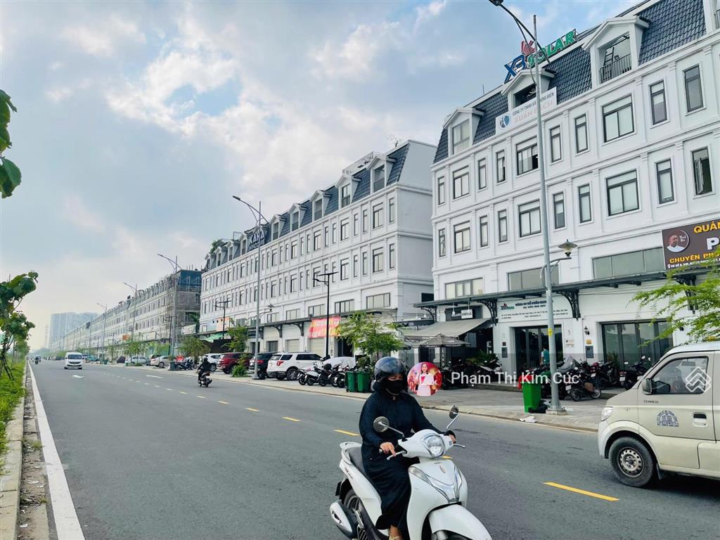 Mua nhanh shophouse đường song hành giá trị nhất lakeview city. tiềm năng tăng giá nhiều lần