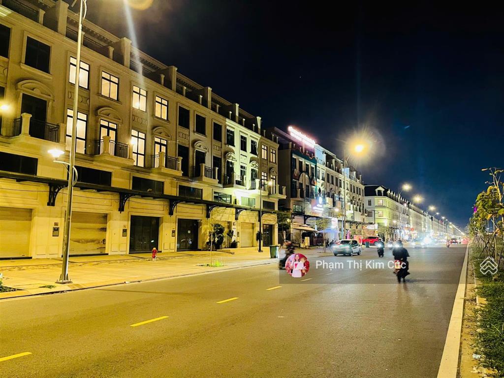 Mua nhanh shophouse đường song hành giá trị nhất lakeview city. tiềm năng tăng giá nhiều lần