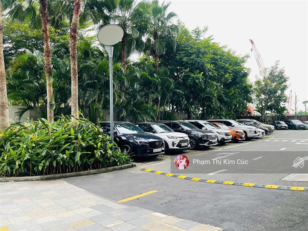 Nhà phố palm residence full nội thất cao cấp cho thuê 33 triệu. vị trí ngay hồ bơi, công viên đẹp