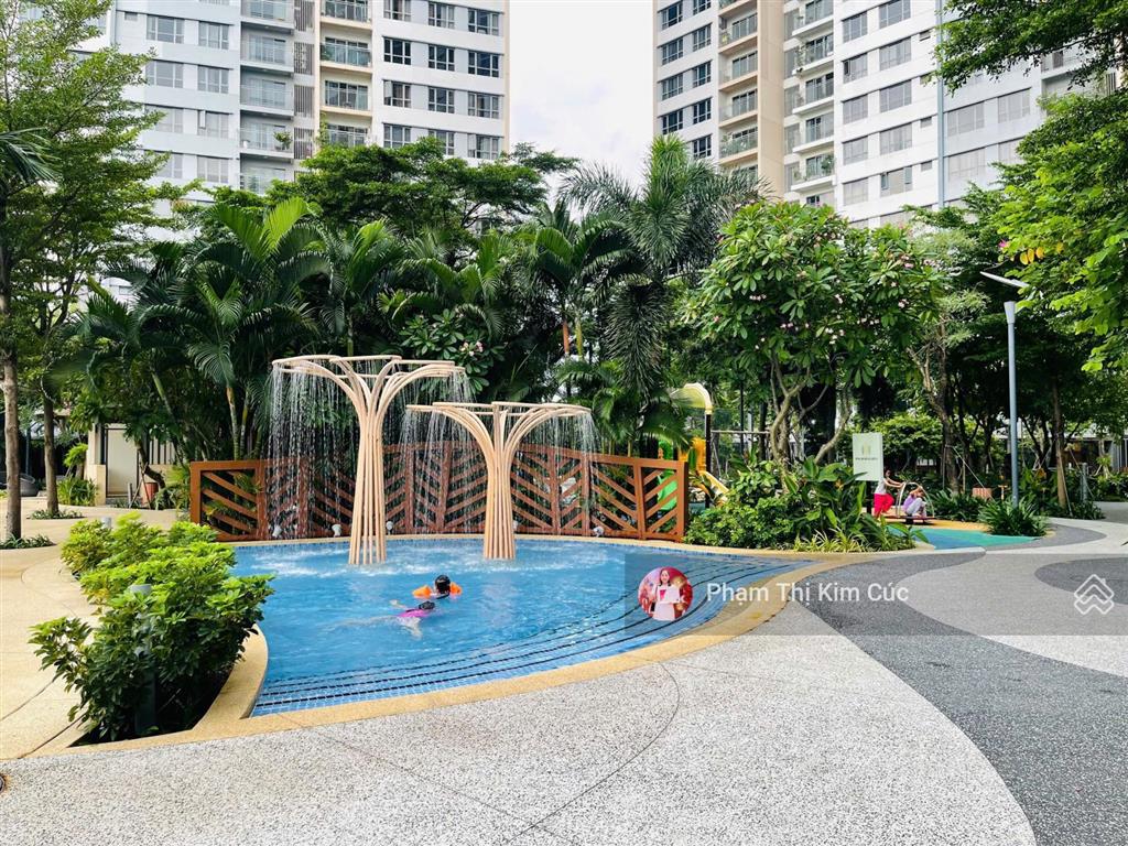 Nhà phố palm residence full nội thất cao cấp cho thuê 33 triệu. vị trí ngay hồ bơi, công viên đẹp