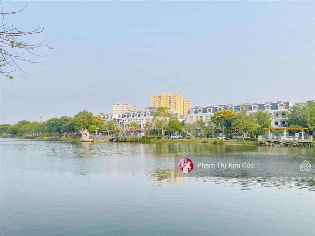 Quá hot lakeview city nhà phố view công viên, full nội thất 4pn  5wc đẹp giá 21 tỷ cần bán gấp