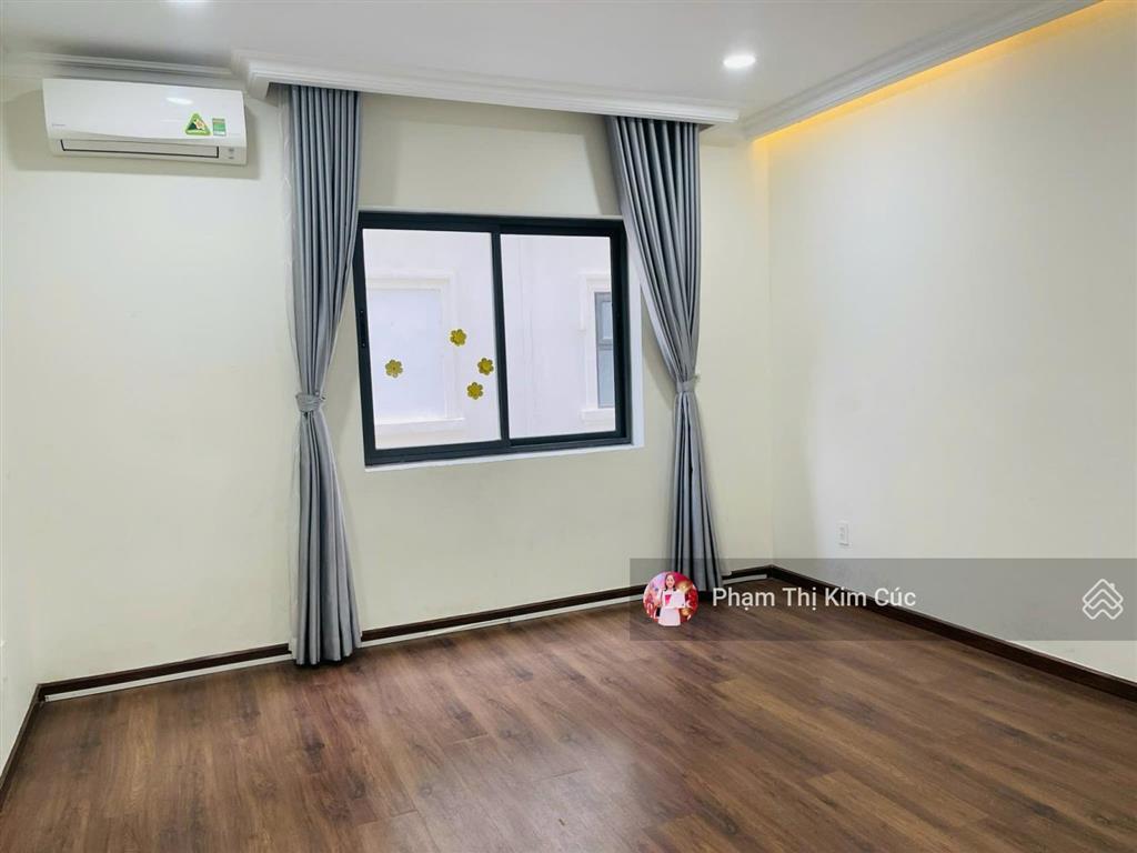 Hàng hiếm khó tìm nhà phố 6x20m mặt tiền đường chính 20m giá 32tr. phù hợp để ở hoặc làm công ty