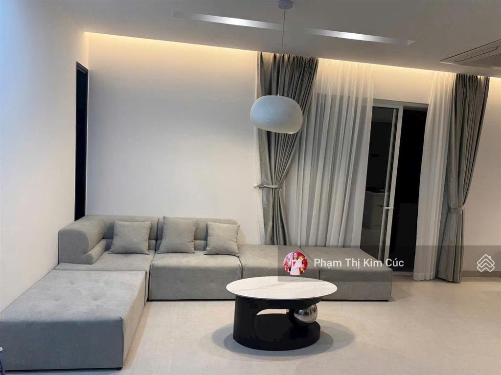 Siêu phẩm góc vườn hiếm tại 3pn4wc full nội thất cao cấp mới 100%. giá 2700$ còn thương lượng