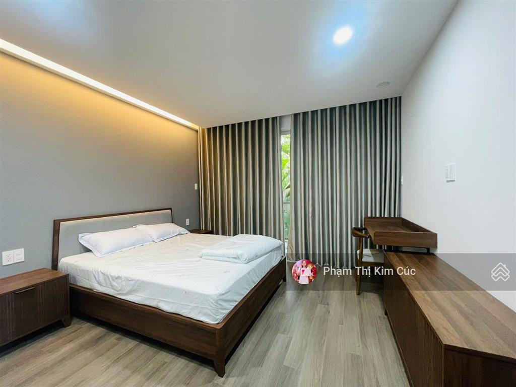 Siêu phẩm góc vườn hiếm tại 3pn4wc full nội thất cao cấp mới 100%. giá 2700$ còn thương lượng