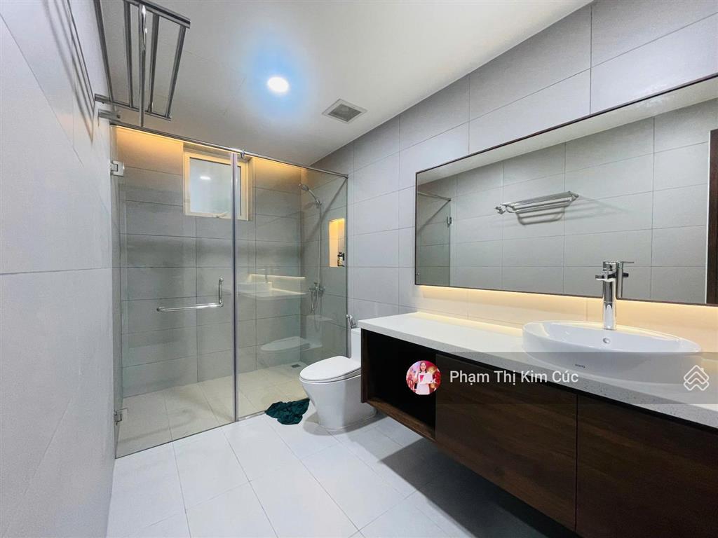 Siêu phẩm góc vườn hiếm tại 3pn4wc full nội thất cao cấp mới 100%. giá 2700$ còn thương lượng