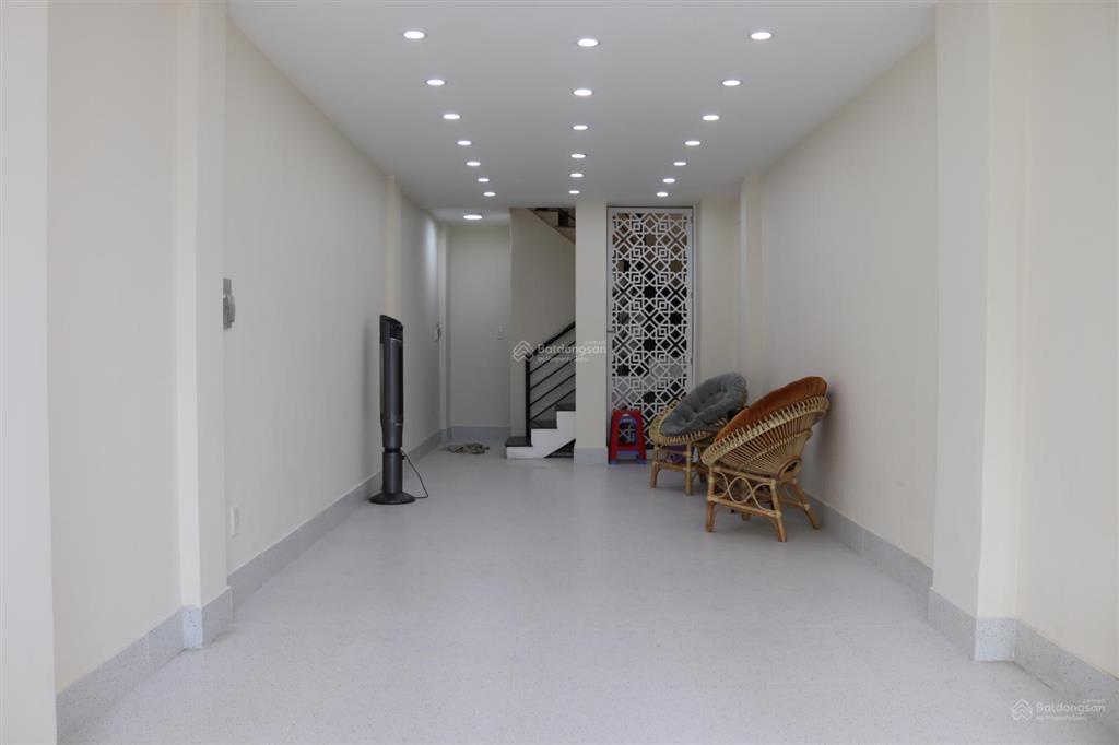 Bán nhà mặt tiền 56 phan đình phùng, p. cầu kiệu, tphcm