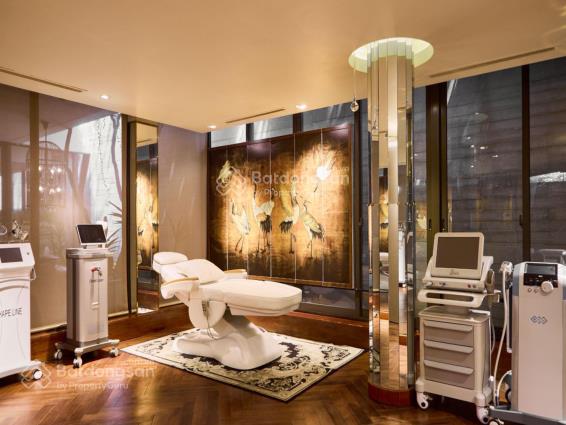 Bán 1 biệt thự siêu phẩm  cực đẹp  sang trọng  lộng lẫy