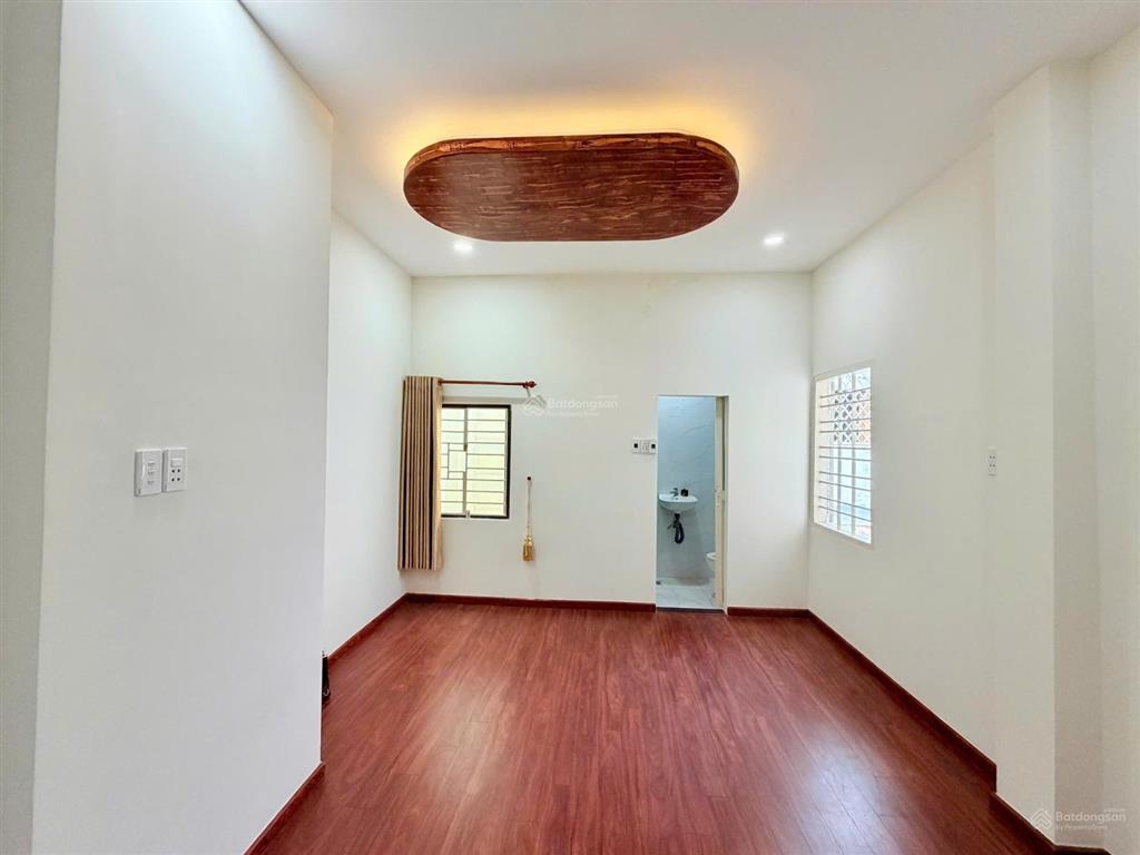 Bán căn nhà hẻm 15 đường cầm bá thước, p.7, q. phú nhuận