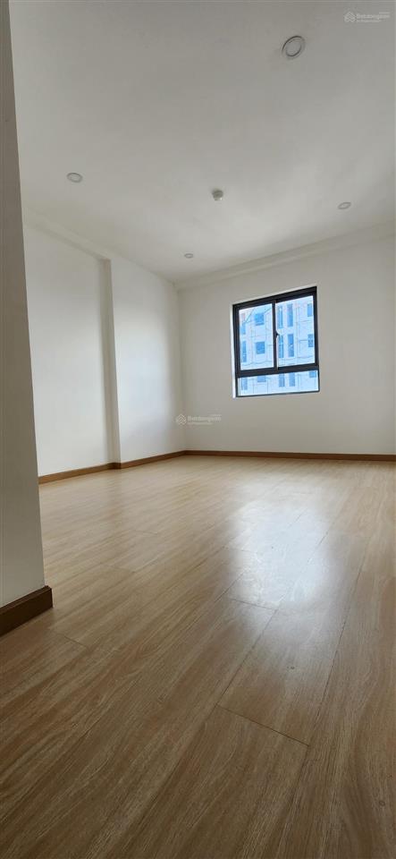 Cho thuê 3pn  ctl stown tl giá 10tr