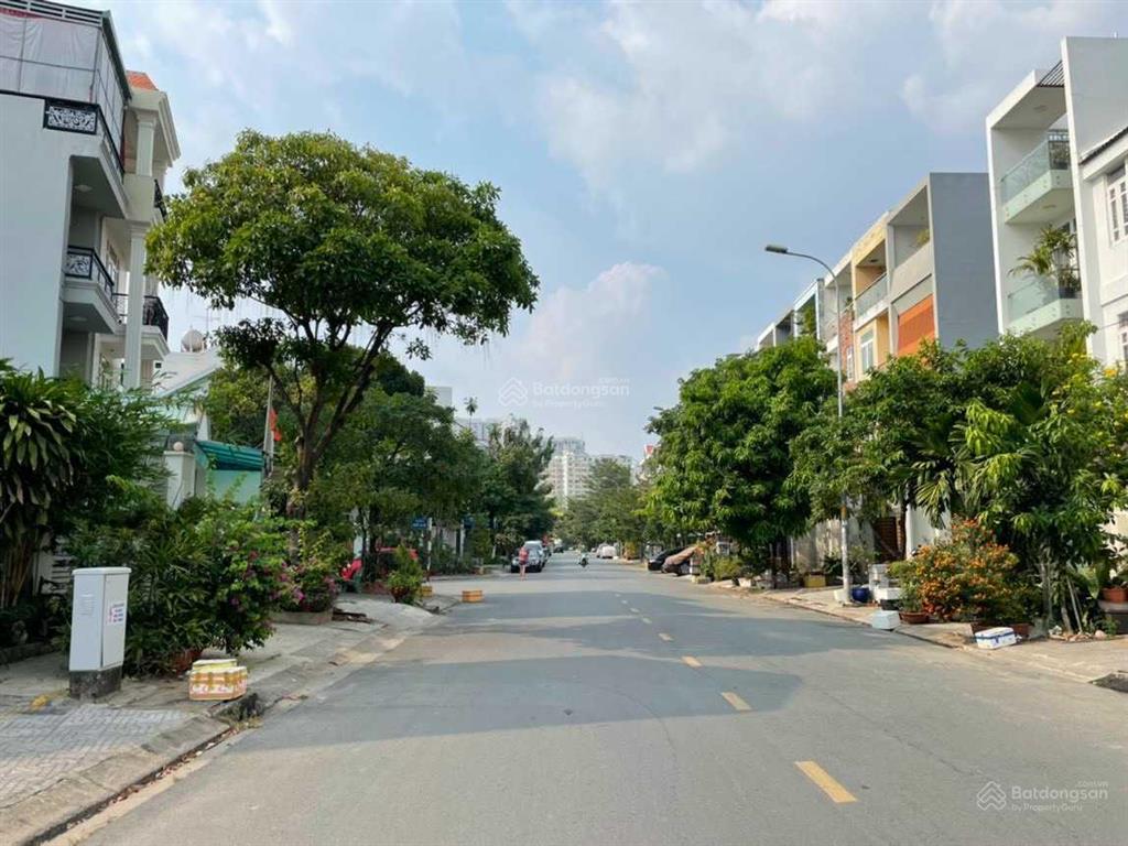 Bán nền biệt thự kdc nam long, dt 12x20m, sổ cá nhân, giá 95tr/m2