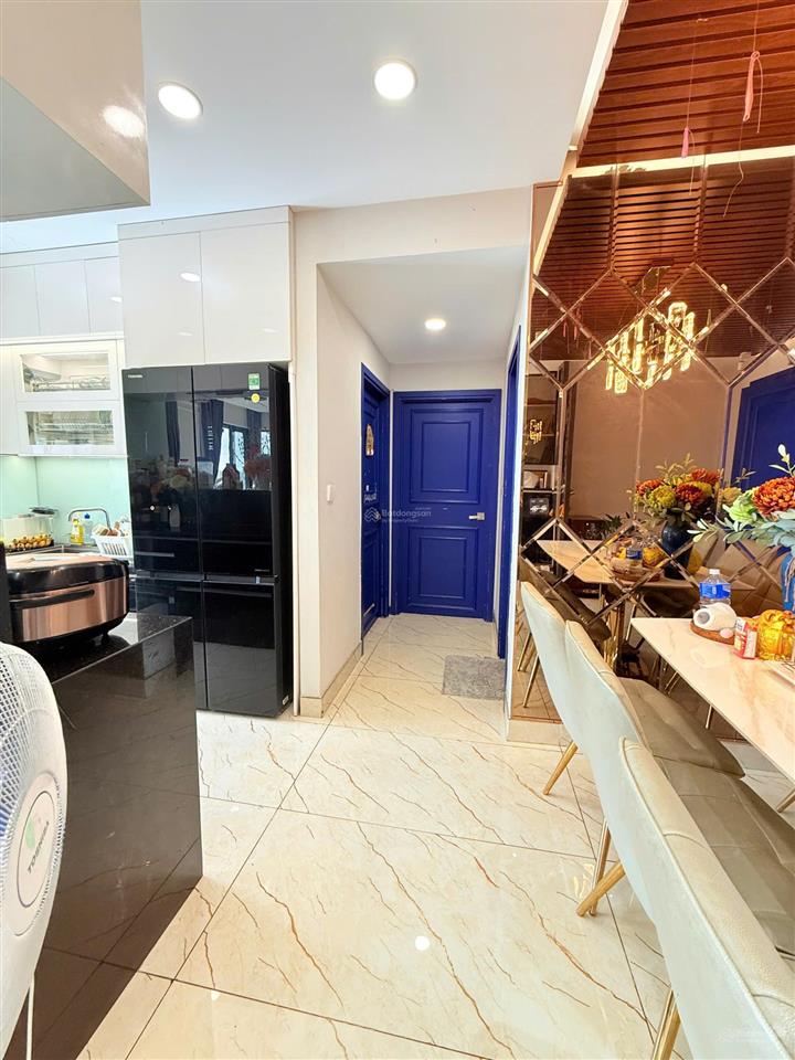 Chính chủ cho thuê căn hộ cao cấp emerald celadon city  block b  căn góc view công viên
