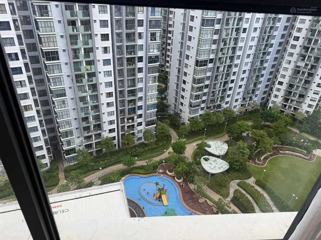 Chính chủ cho thuê duplex cao cấp emerald celadon city block e1