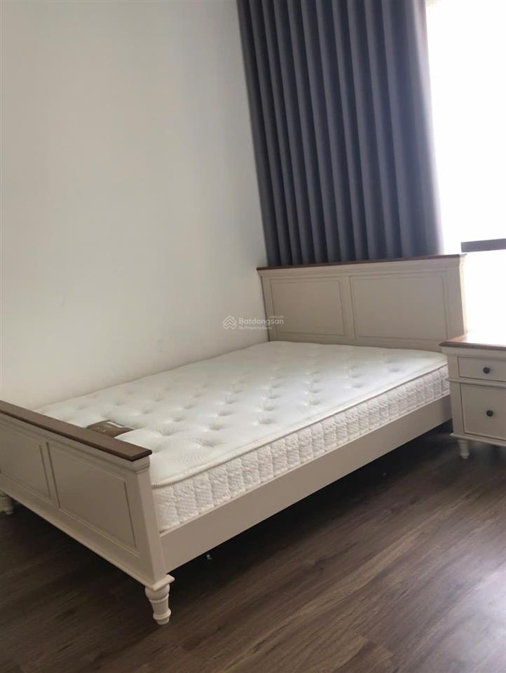 Cần bán căn hộ estella heights, căn diện tích lớn, full nội thất, view hồ bơi nội khu