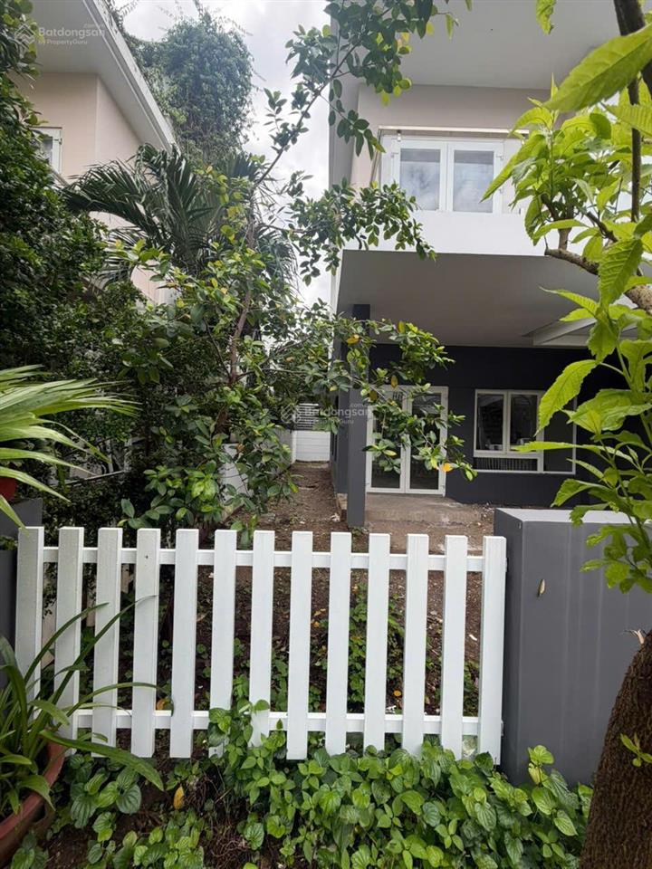 Bán nhà phố dự án melosa garden  diện tích 8x18m  giá 15,3 tỷ