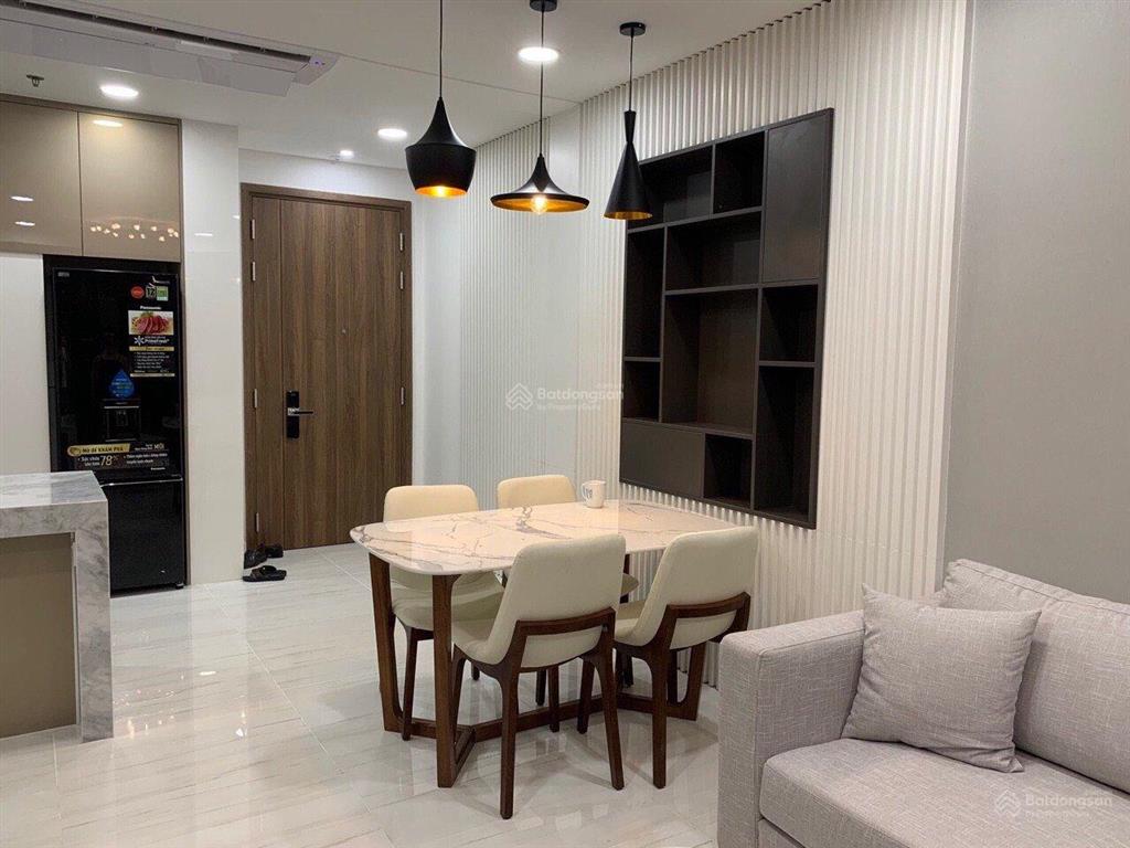 Cho thuê căn hộ kingdom 101 2pn + 2wc giá tốt 78m2 20 tr/th full nội thất. 0915 194 ***