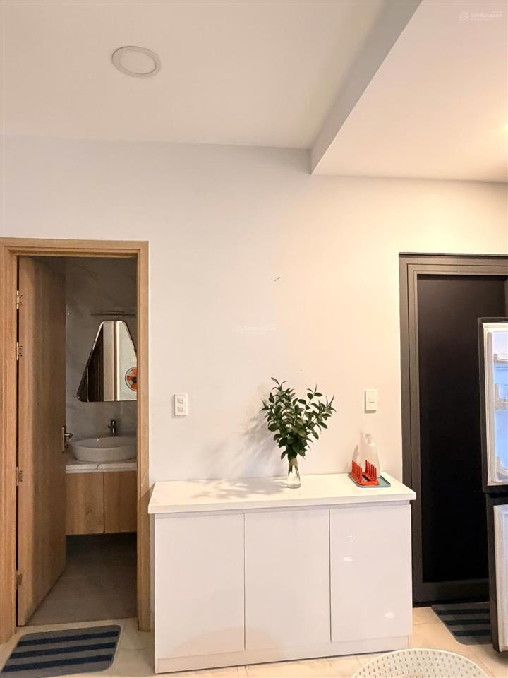Cho thuê cc the everrich infinity căn officetel 40m2 giá tốt, full sẵn nội thất.  0915 194 ***