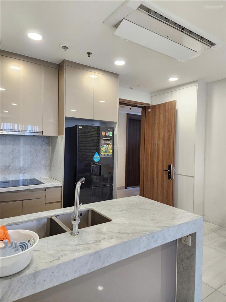 Chuyên cho thuê căn hộ everrich infinity, căn 2pn giá tốt full nội thất.  0915 194 ***