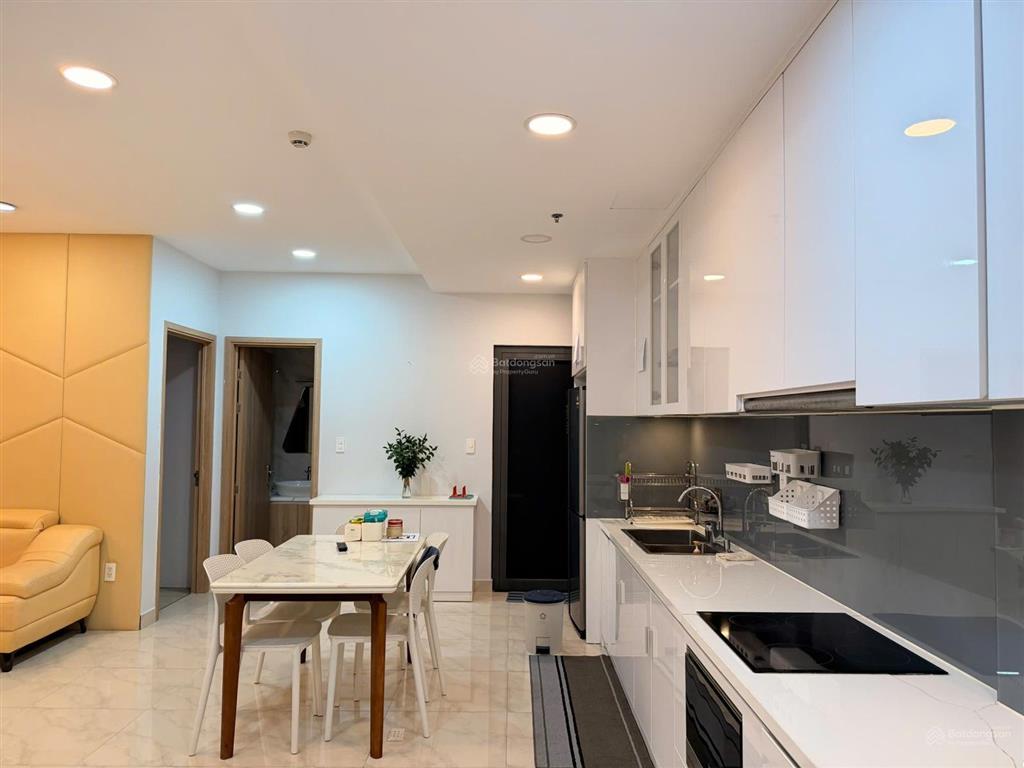 Chuyên cho thuê căn hộ cao cấp everrich infinity giá cực tốt, căn 1pn full nội thất.  0915 194 ***