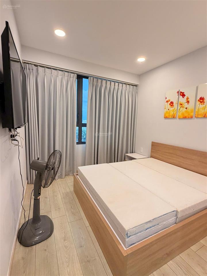 Chuyên cho thuê căn hộ cao cấp everrich infinity giá cực tốt, căn 1pn full nội thất.  0915 194 ***