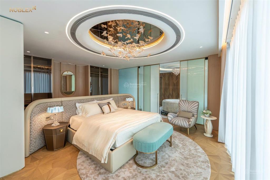 Căn hộ 3pn diện tích 266m2 căn góc  noble crystal long biên  vận hành 5* bwt worldhotels
