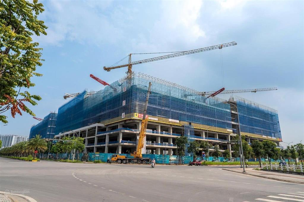 Căn giá tốt đợt 1 noble crystal long biên  100% sky villas có thang máy riêng và bể bơi riêng